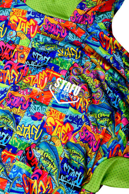 Stratos Kapüşonlu ve Maskeli UPF 40+ Performans T-Shirt - Grafiti