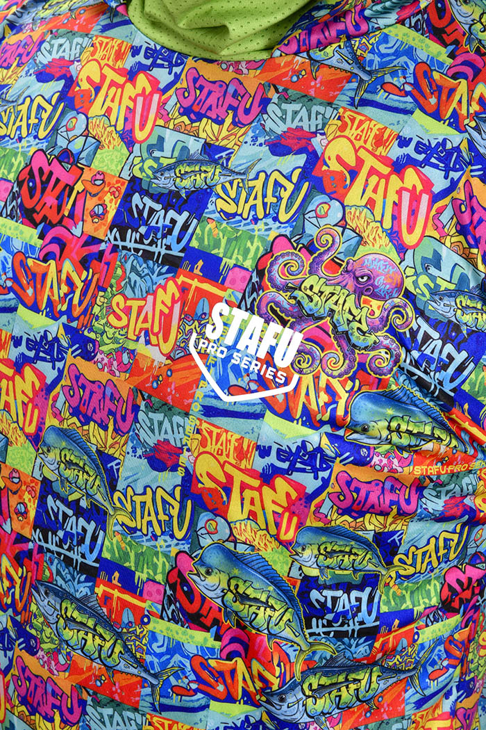 Stratos Kapüşonlu ve Maskeli UPF 40+ Performans T-Shirt - Grafiti